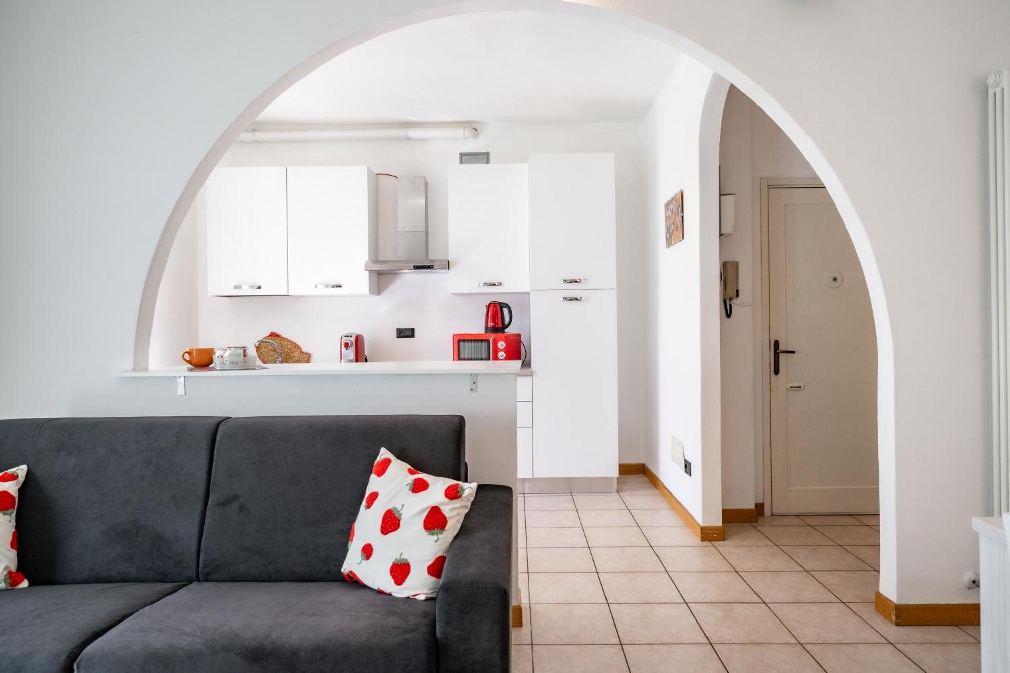 Dolce Teresa Apartment Mandello del Lario Exterior photo
