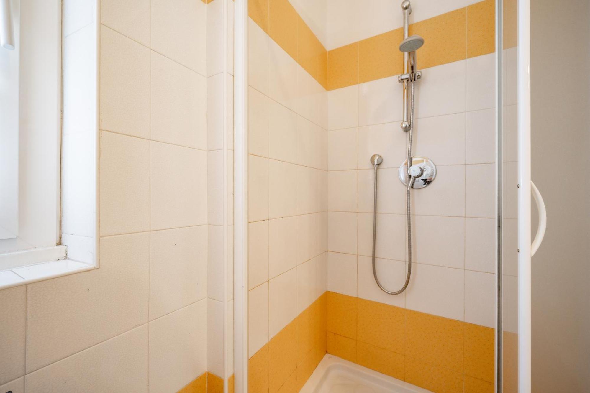 Dolce Teresa Apartment Mandello del Lario Exterior photo