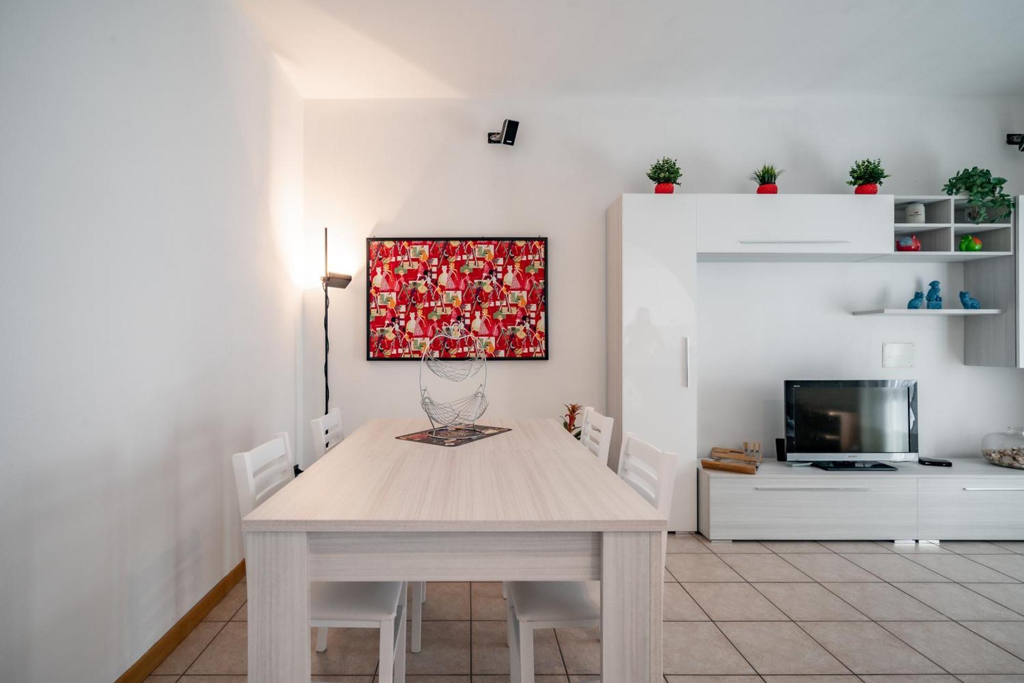 Dolce Teresa Apartment Mandello del Lario Exterior photo